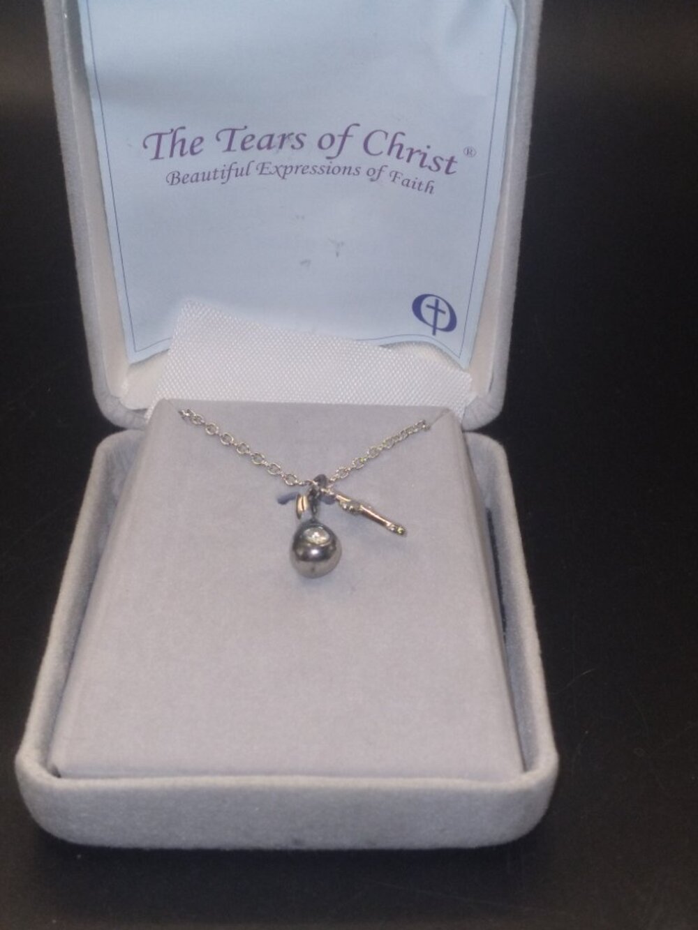 The Tears of Christ Sterling Silver Necklace Cross & Tear Drop Pendant - Picture 4 of 10